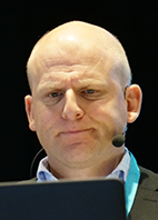Mattias Fredricson är chef för nationella riktlinjer och nationella screeningprogram, Socialstyrelsen. 