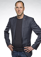 Erik Pelling